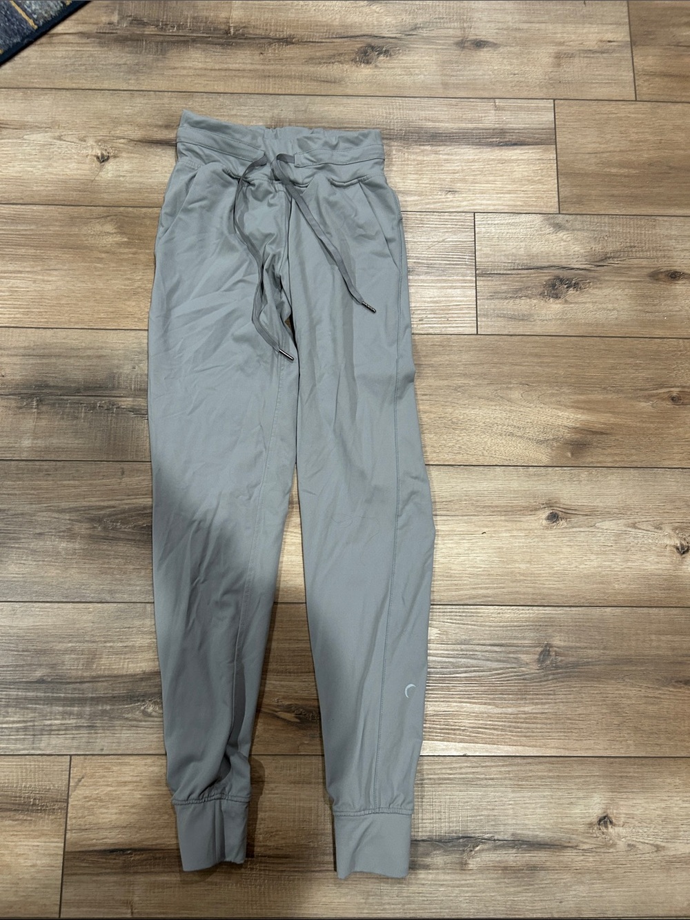 Women’s Gray Drawstring Jogger Pants